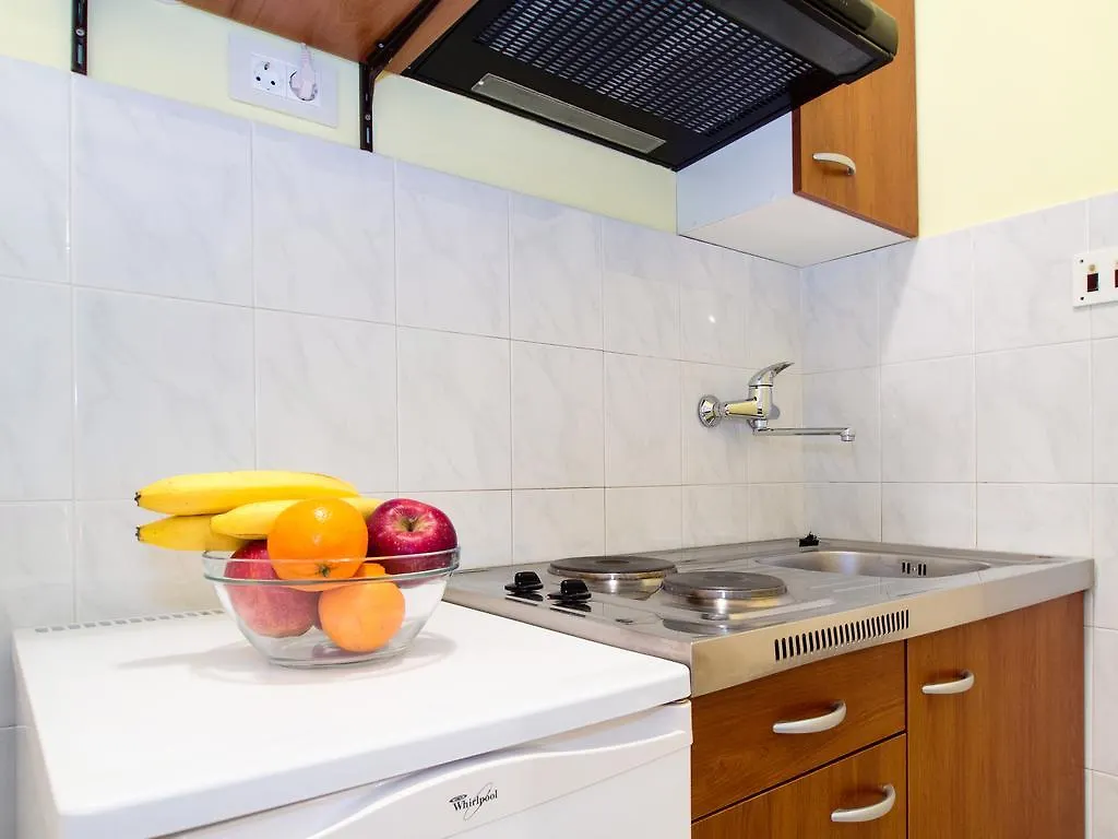Apartment Mirela Split