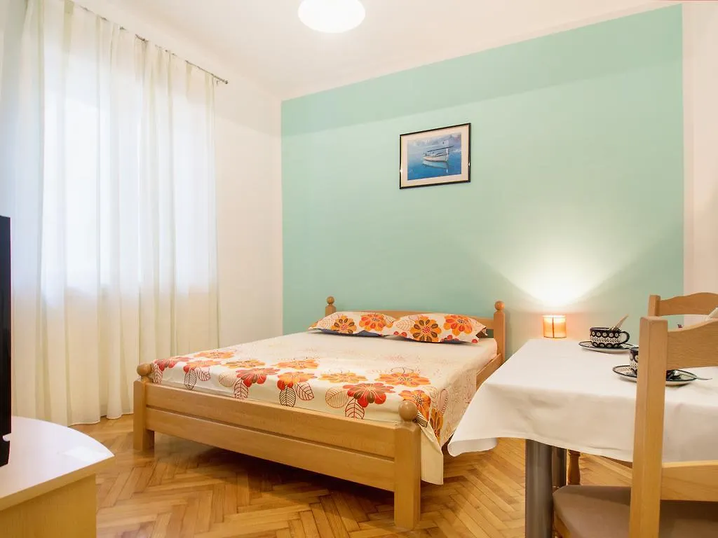 Apartment Mirela Split 0*,