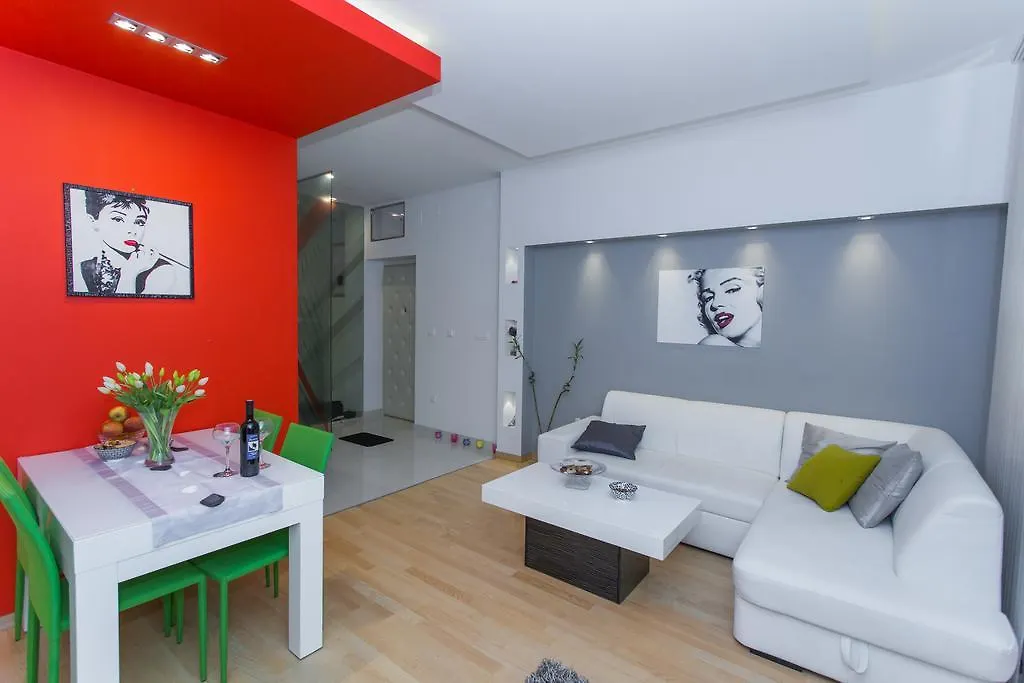 Apartment Mirela Split