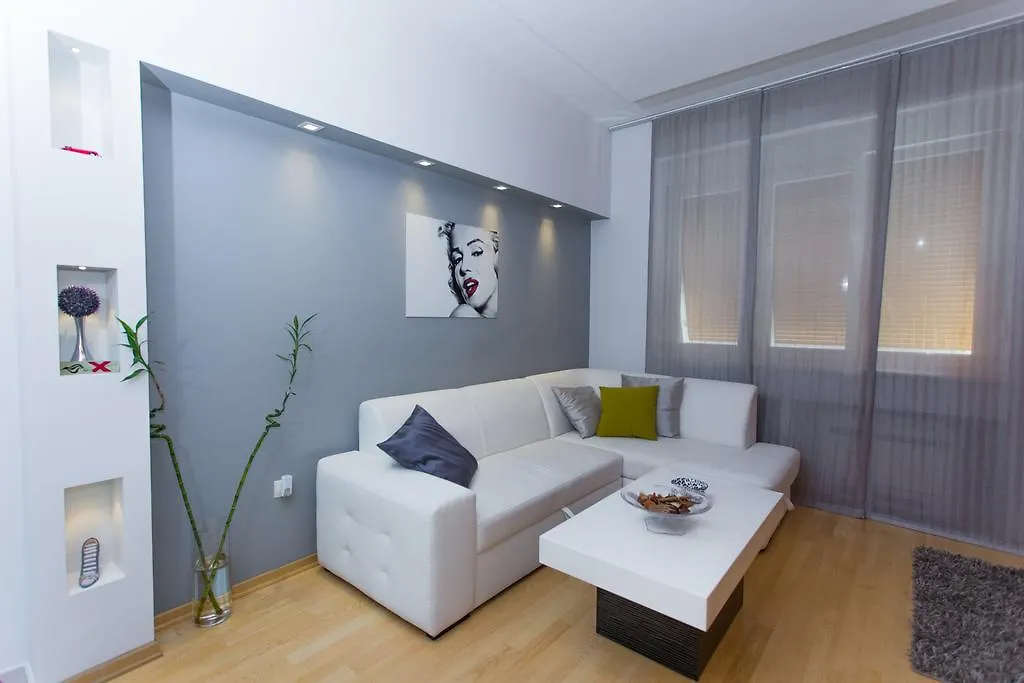 Apartment Mirela Split