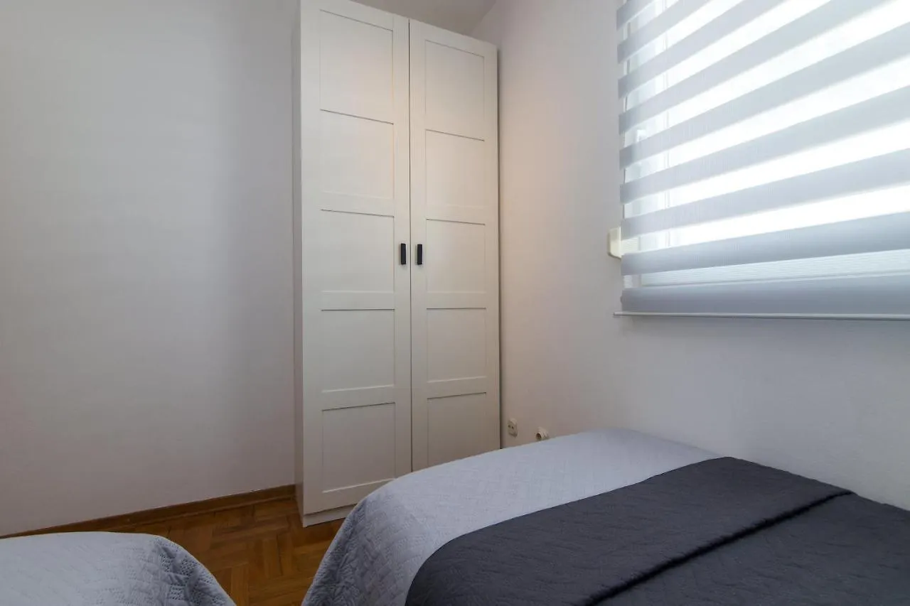 Apartment Mirela Split 0*,